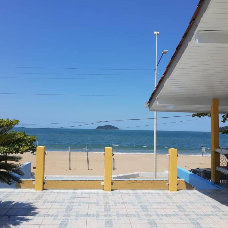 Mansao Ouro Verde Vlc Frente Para O Mar Com Piscina Piçarras Exteriör bild